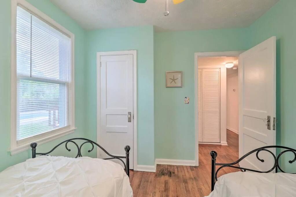 Pool Home Sleeps 6 With Large Fenced Yard Jacksonville Esterno foto